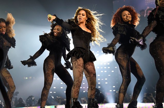 billboard's tweet photo. Beyoncé adds dates to her #FormationTour https://t.co/f4y9MBCzjq https://t.co/oUcQtjBVpd