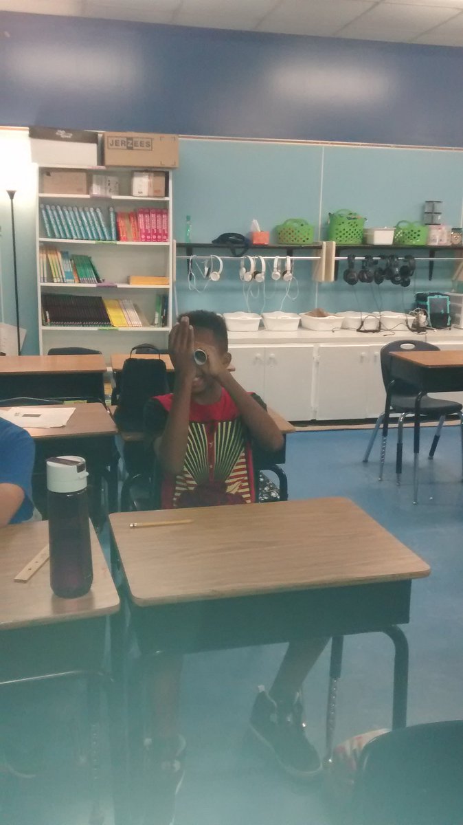 jeweldub's tweet photo. Theory AND practice w/TfK and @MysterySci #MakeItToJune @pNabbie @NewingtonElem https://t.co/QTKbcvJvUs