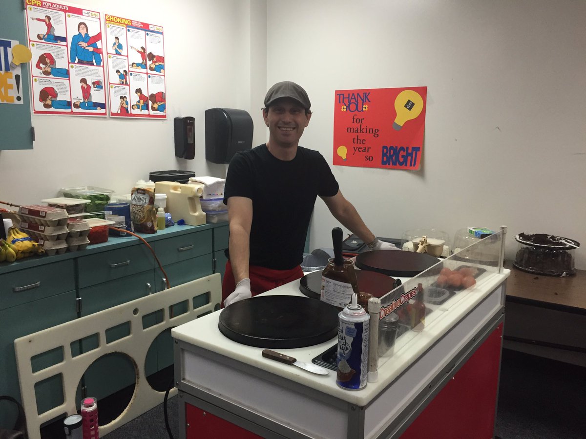 MrsMcIlvain's tweet image. Thanks @StuCo_Bulldogs and @CreativeCrepes - you guys rocked teacher appreciation for AHS 🐾 #bestcrepesinhouston