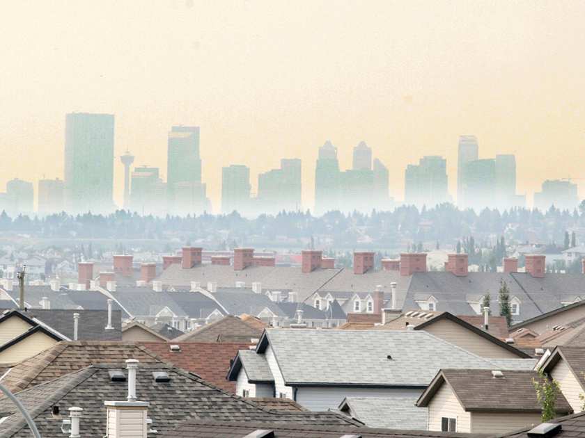ECOH_Inc's tweet photo. Health issues warning about Calgary's deteriorating air quality #ForMacFire #news #worldnews https://t.co/QFj24leOFM https://t.co/Y4qXBpUBbZ