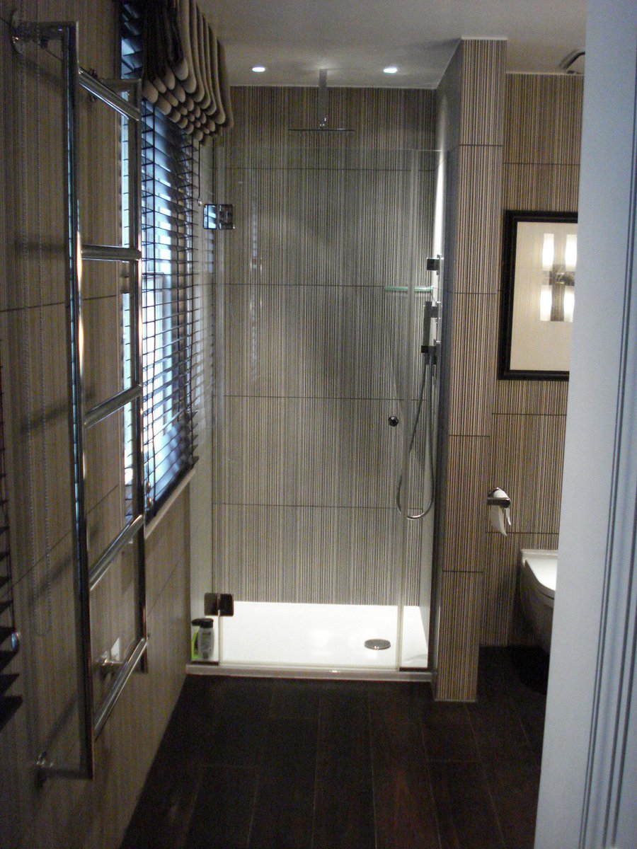 stoneconceptsuk's tweet photo. Throw back Thursday, loved this beautiful corduory effect tile, in the elephant shower room @DomusTiles @MapeiUKLtd https://t.co/LzpCCjTqsi