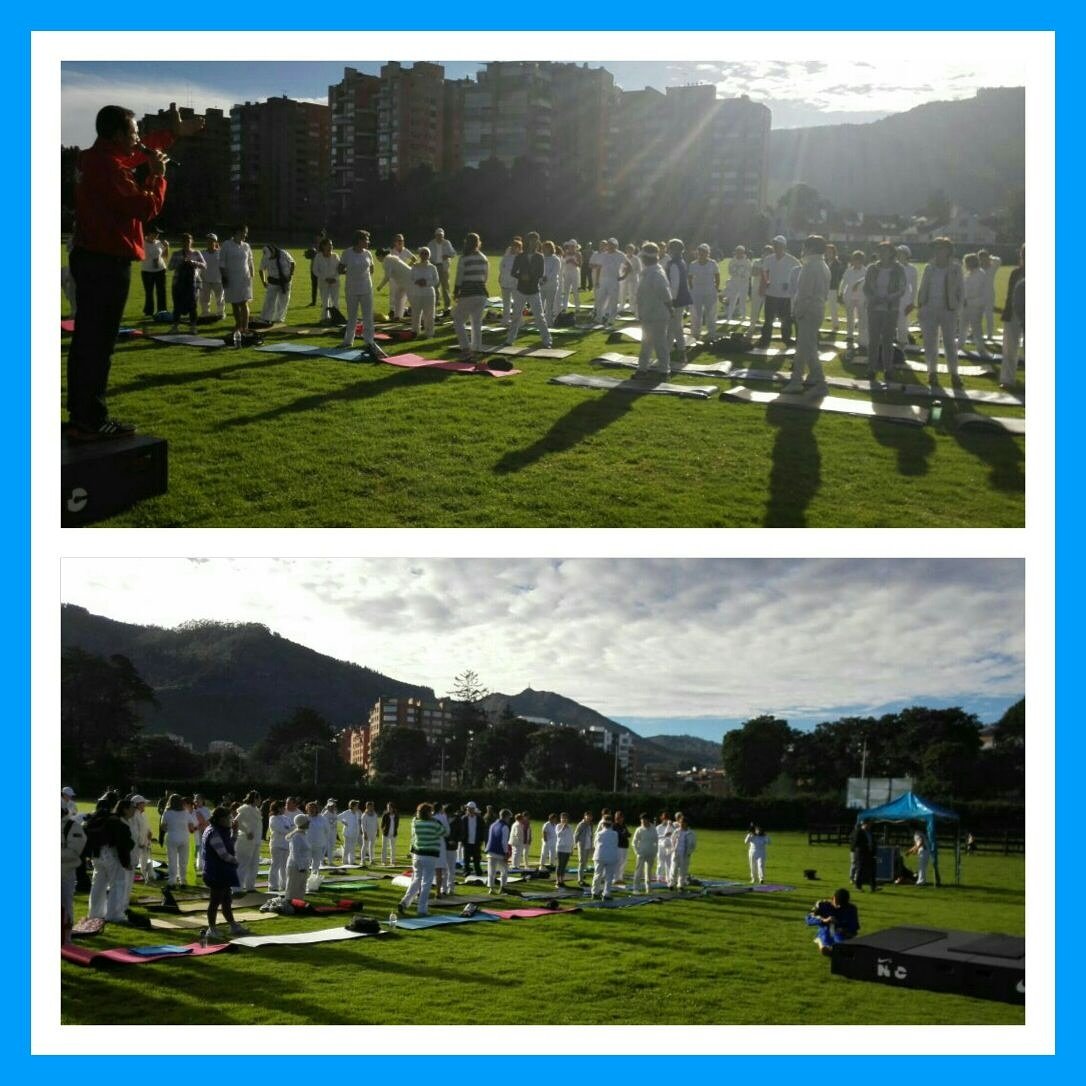IDRD's tweet photo. Hoy jornada de Gimnasia Psicofísica "Yoga" en el Parque Country con #RecreovíaIDRD. Haz #ActividadFísicaParaLaSalud https://t.co/iaFrMAaiqH