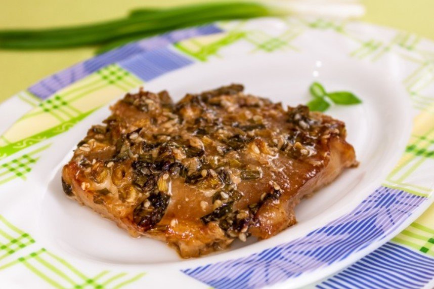 AllRecipes0's tweet photo. Pork marinated in soy sauce and green onions - cooking method is here => https://t.co/bKmuiMMYQV https://t.co/yi3J6USMBs