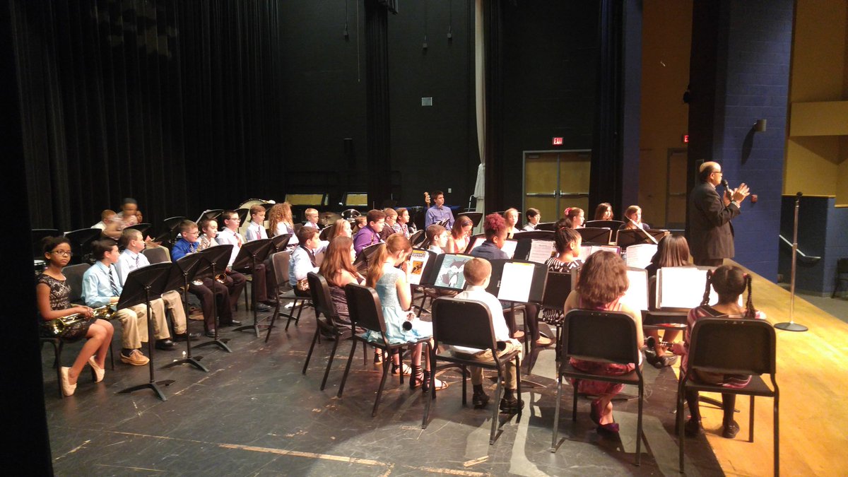 StonehouseWJCC's tweet photo. Incredible job by our Stonehouse, Norge, and Blayton band students! https://t.co/jYORYKINtT