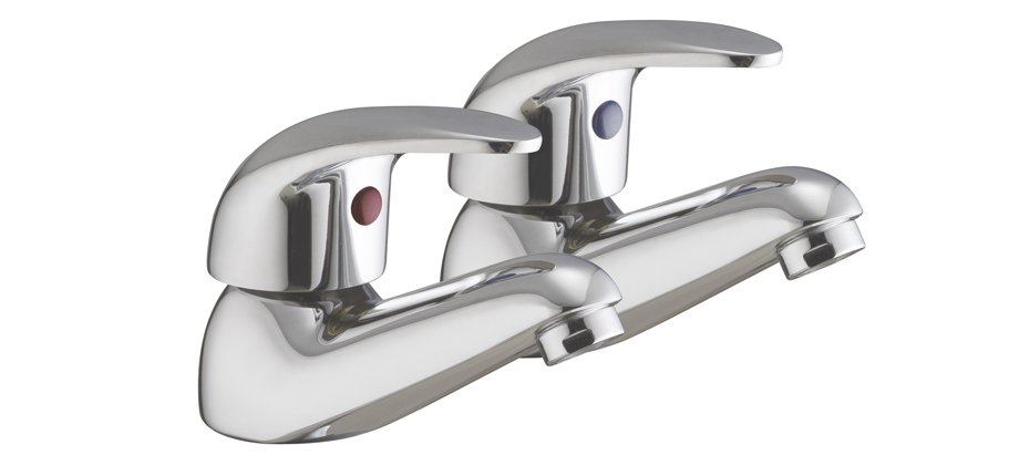 ha_magazine's tweet image. Care range of electric showers meets safety needs: bit.ly/24zJtDg #electricshowers #bathrooms #showers