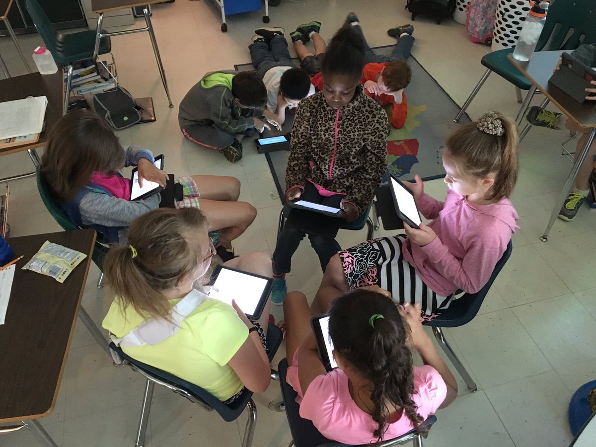misssmithOES's tweet photo. We started book clubs today using the awesome app: EPIC! I can't wait to hear all about the books we read! #oeschat https://t.co/OJqBlWNtxs