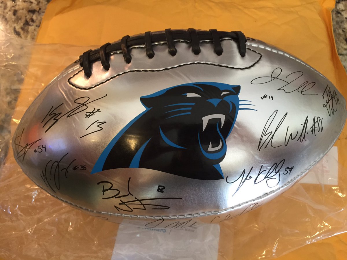 VolunteerLisa's tweet photo. Received this yesterday for our BBQ Ball fundraiser raffle! Get your tickets today https://t.co/1CAQpWw1Fj #clt https://t.co/AWBXePtsy5