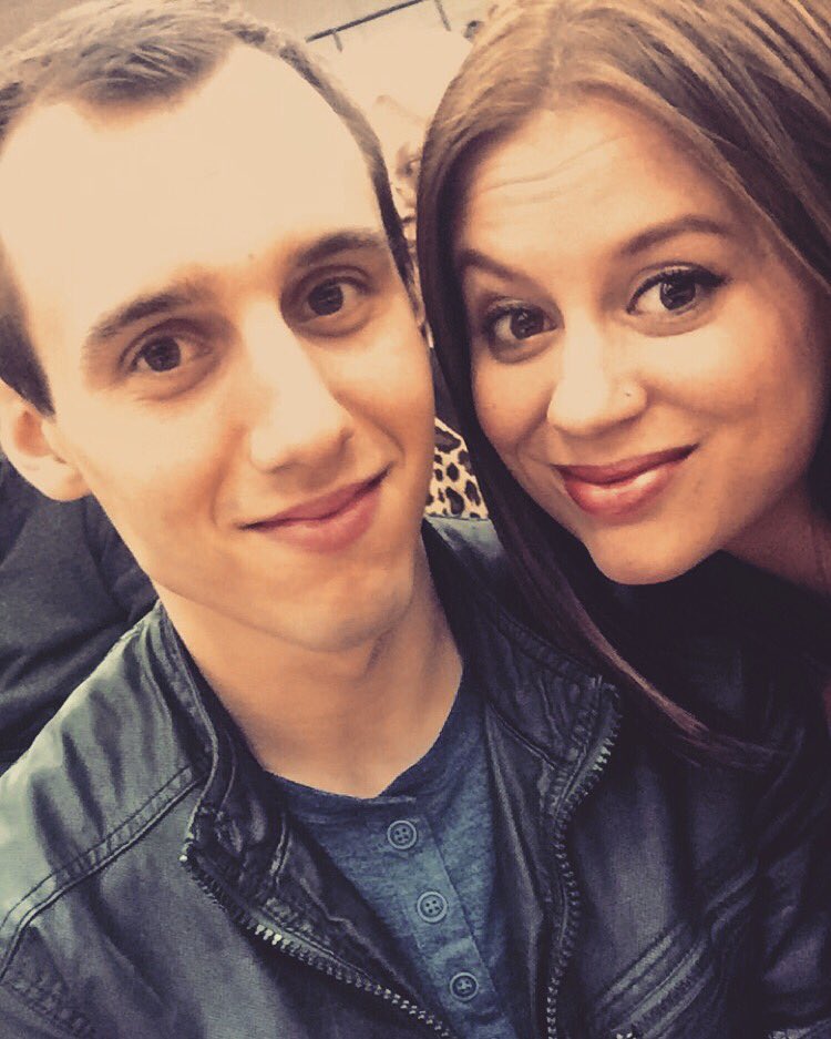 Jiffany_Tost's tweet photo. Little shits 21 today! #CincoDeMayo #CincoDeDrinko #TwentyOneClub #HappyBirthdayLittleBrother @jost_patrick https://t.co/3OrbFQy4LA