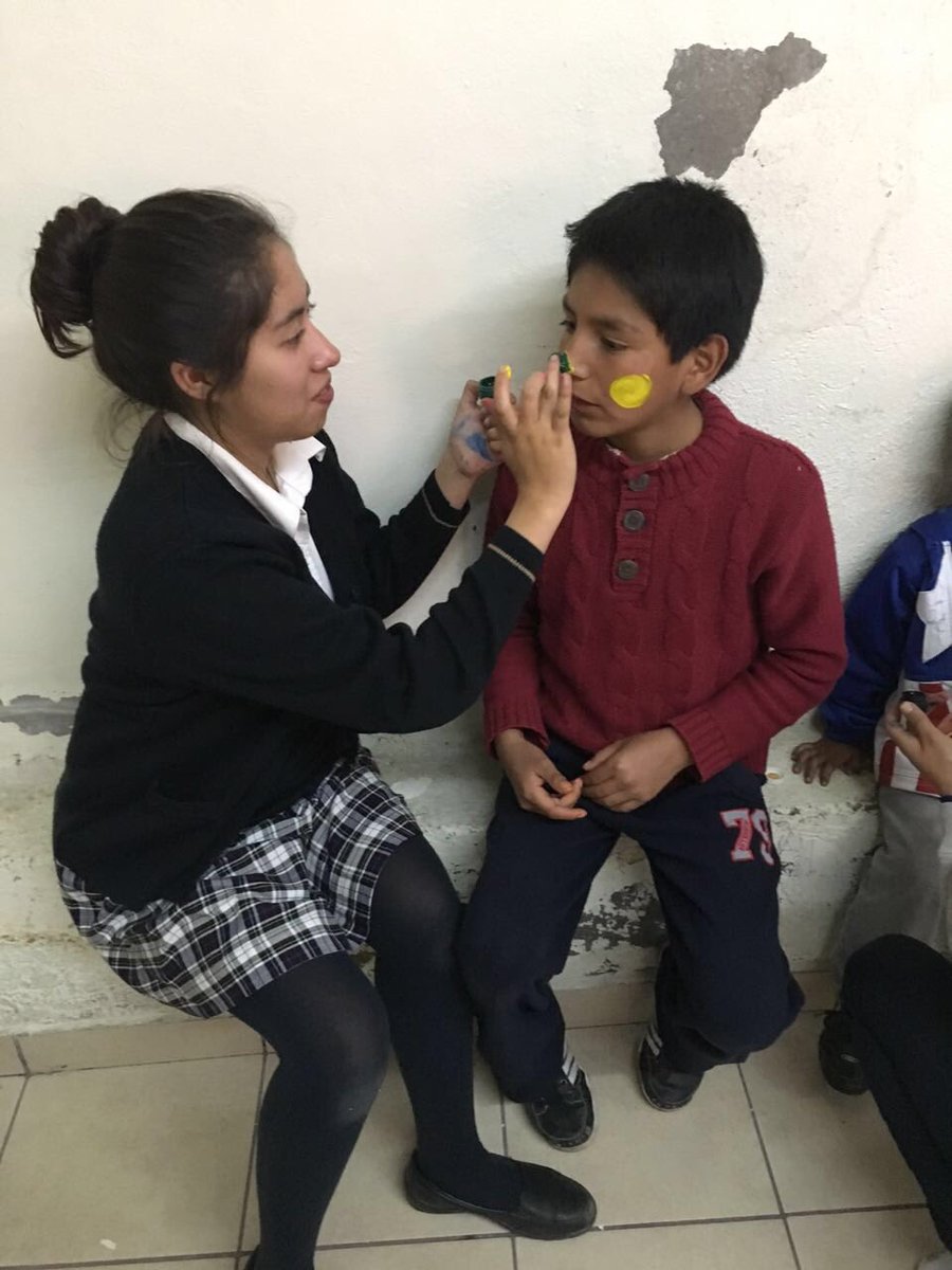 profuture_'s tweet image. Convivió con los niños  #god #Profuture #porunsolocamino #catolicos