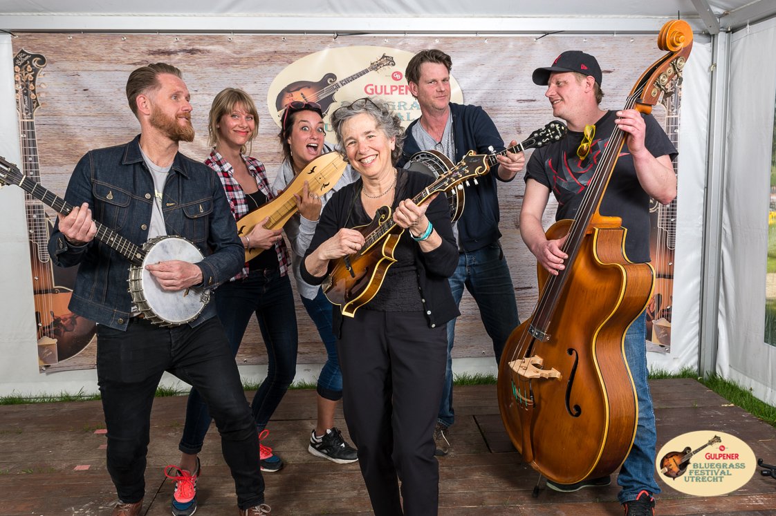 En weer een leuke nieuwe bluegrass band geformeerd. <a href="/parelvanzuilen/">De Parel van Zuilen</a> <a href="/parelsessies/">Parelsessies</a>