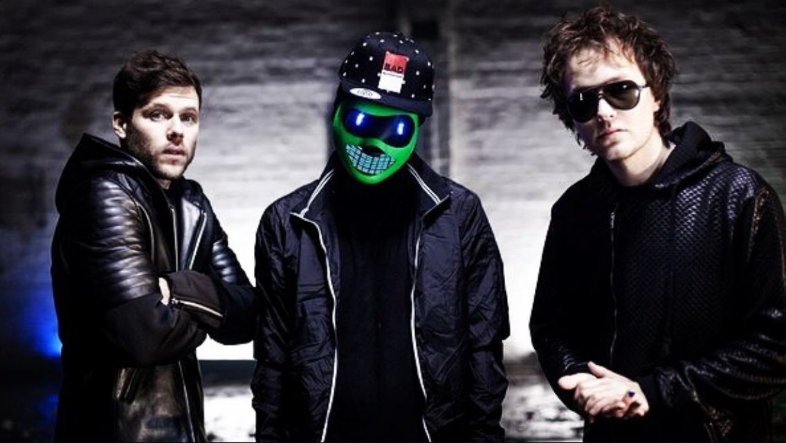 The boys are back in town 🙈

facebook.com/permalink.php?…