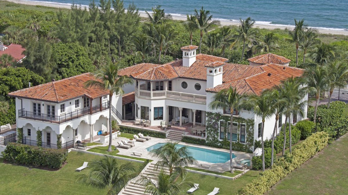 PHOTOS:  Billy Joel puts S. Fla. mansion up for sale for $27M bit.ly/1VLgNpb?utm_me… https://t.co/KZLElqCyJx