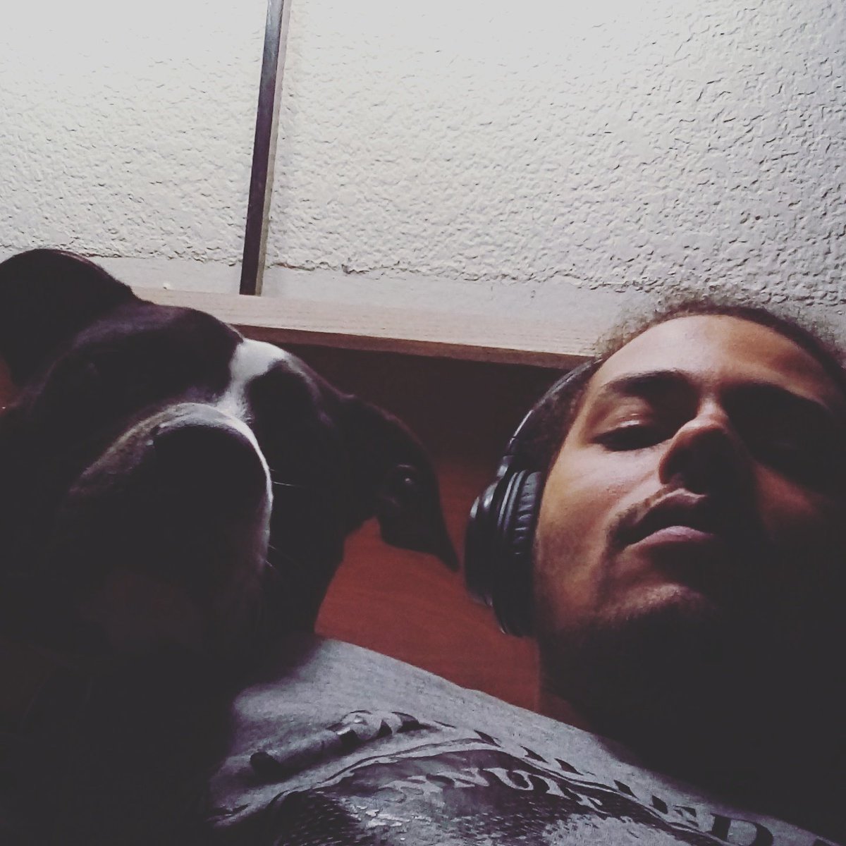 BRANDVSLABEL's tweet photo. Me + sweet Pea https://t.co/6Kl4D7FTQe