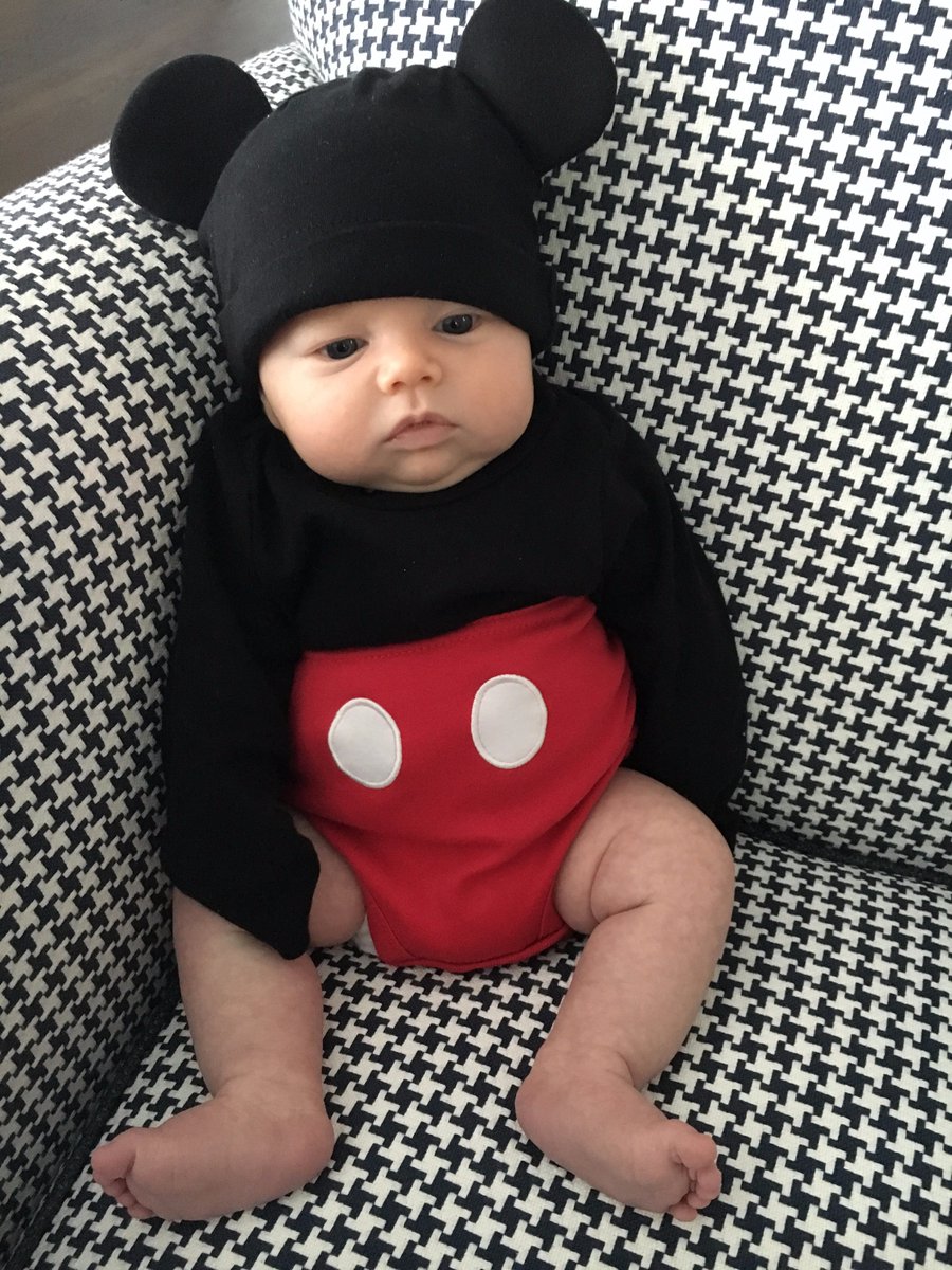 Daniel R. Degen tweet media