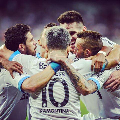gremiodoamanha's tweet photo. Em meio a incertezas lhe digo que contigo estarei onde tu estiveres meu tricolor. Dia de decisão🔵⚫⚪ https://t.co/lzbDzfWM9U