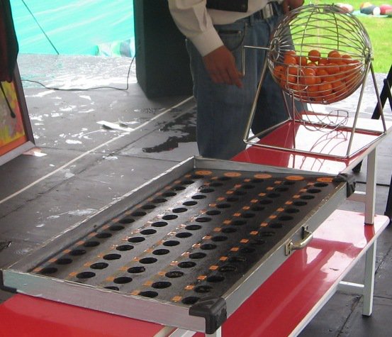 Eventos_Chia's tweet image. Organizamos/alquilamos Bingo: Equipo manual cartones desechables animación efectos sonido  nubr.co/mwO5cp