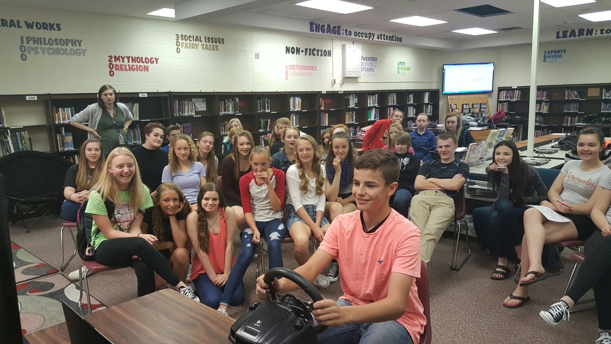 SaferSimUTC's tweet photo. 8th grade science students from @NorwalkSchools learned about STEM and safety yesterday! #AmazingUTCs #SaferSim https://t.co/n0DcVklLLH
