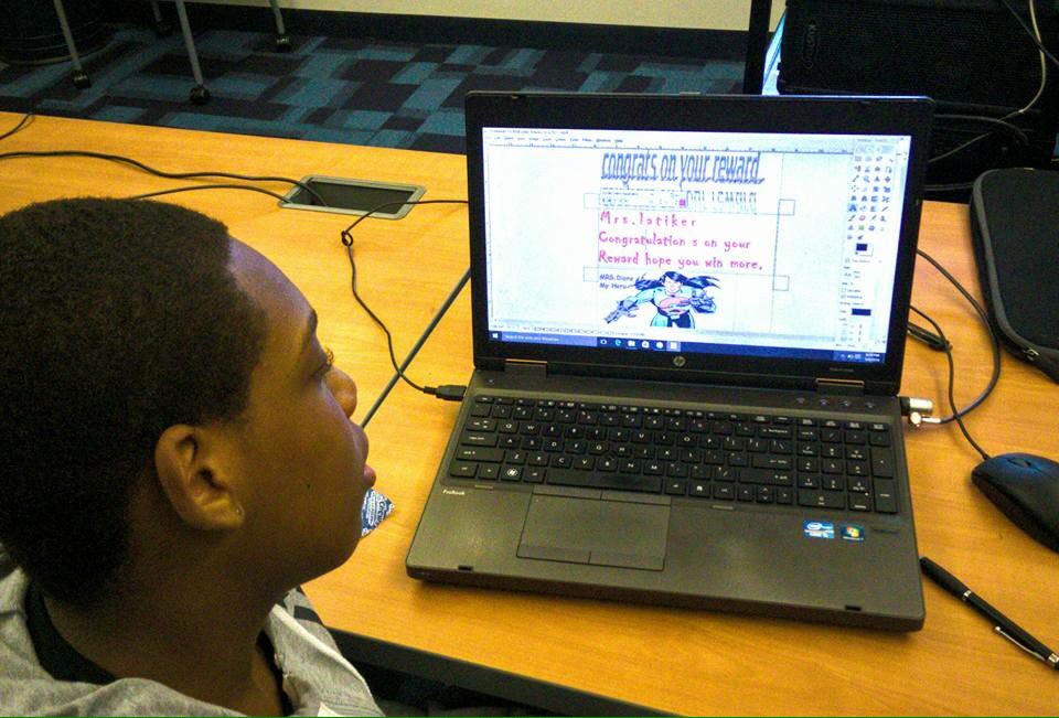 A glimpse in #Blue1647Roseland Codes cohort. Youth learning design &amp; building personal projects #diversityintech