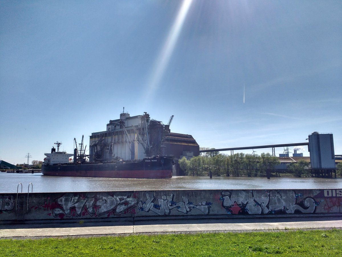 So. #hamburg erreicht! 371/816 Kilometer geschafft. Pause ...