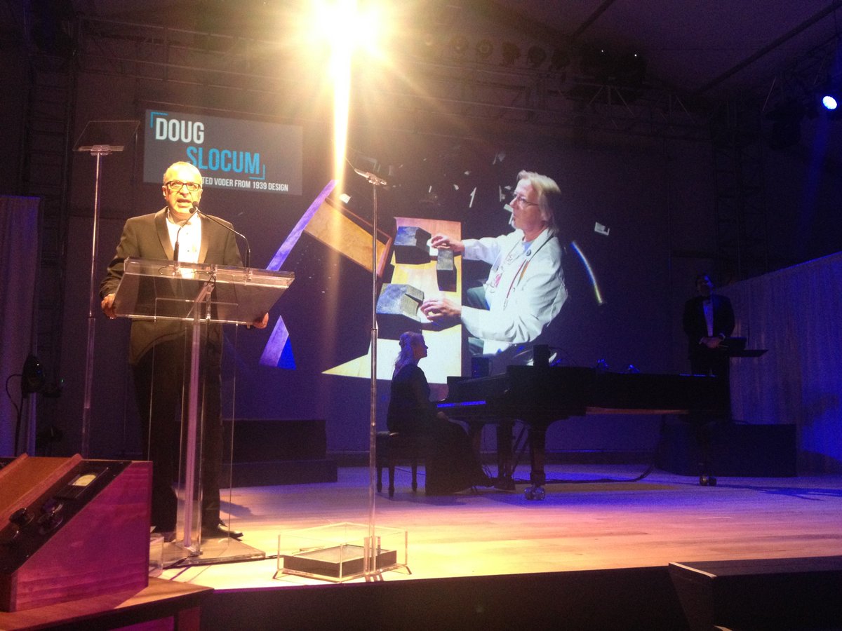 Doug playing his newly recreated VODER during pre-show at the NOKIA Bell Labs "Shannon Effect" event on 4/28/2016.