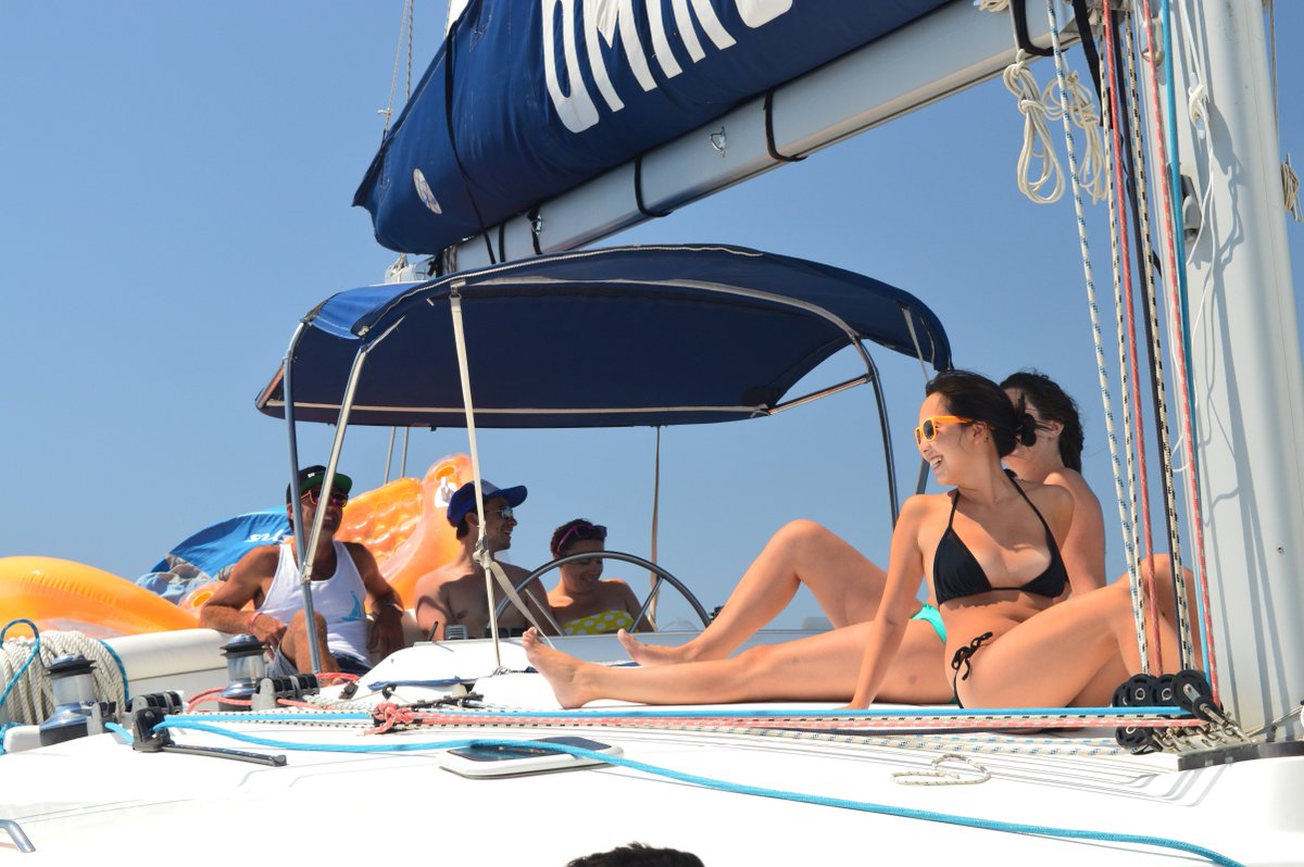 SailExp's tweet image. Need a #Getaway! why not #escape to the #greekislands with your #friends or #family #yachts start from €300 per pers