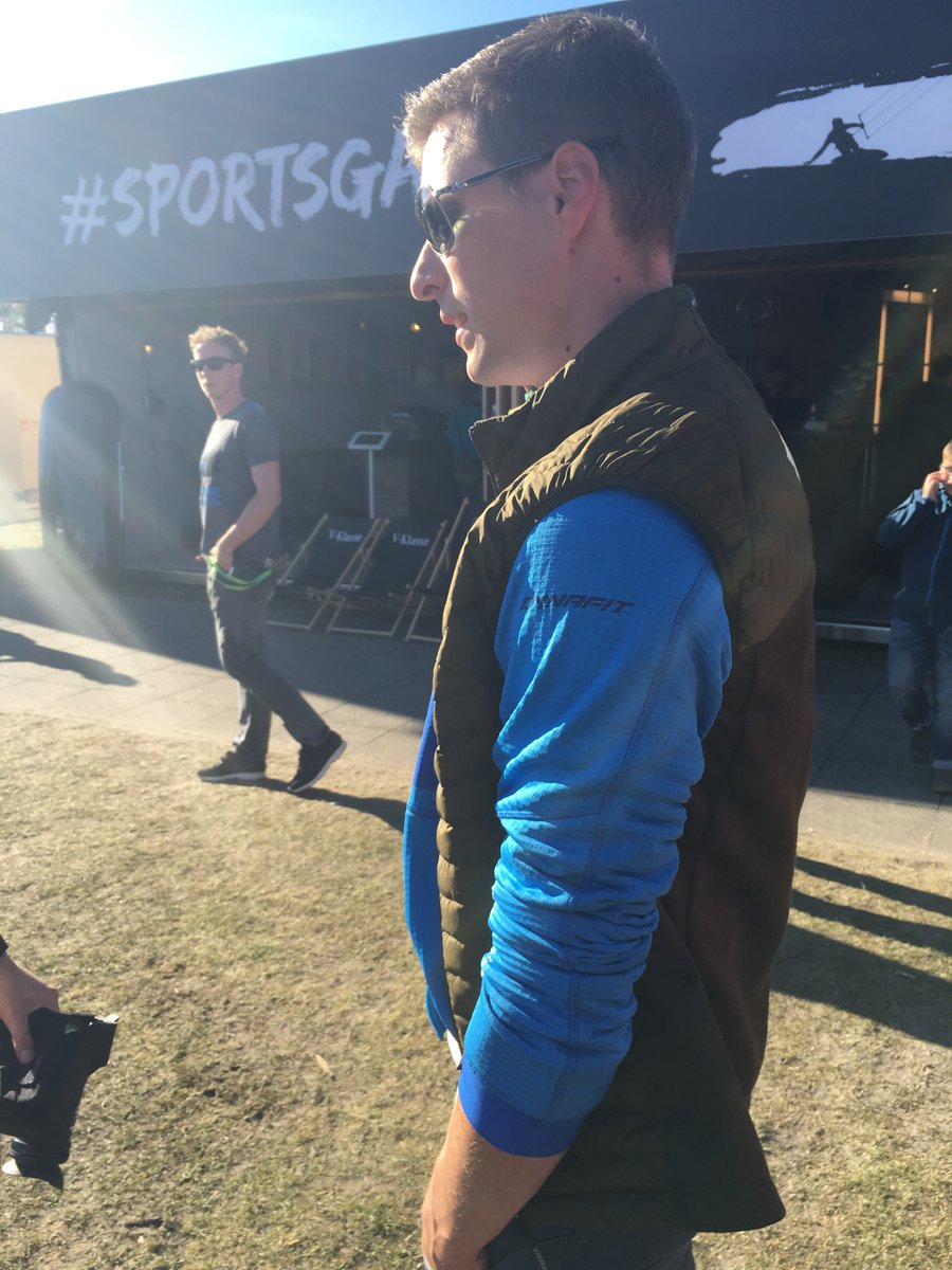 MrSchiemann's tweet photo. Talk to Till at Mercedes Benz #sportgarage https://t.co/fwbuV452CT