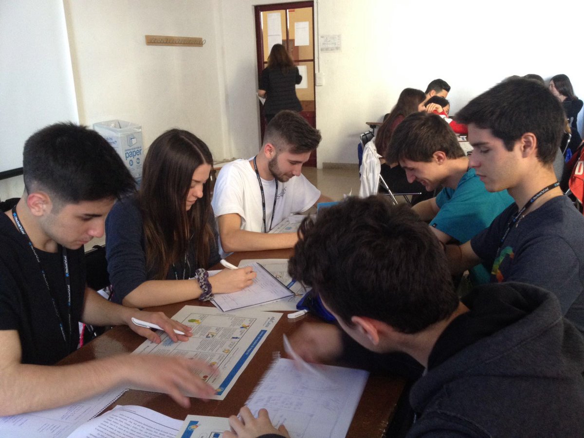 PLMethod's tweet image. Business Model Canvas!  Descubriendo nuevos conocimientos #desafioemprende