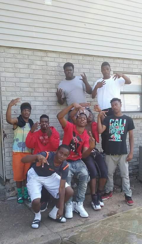 83Hotboyjuice's tweet photo. King Gates H🍊🍊LinK #83 https://t.co/n2EDzGC4iu