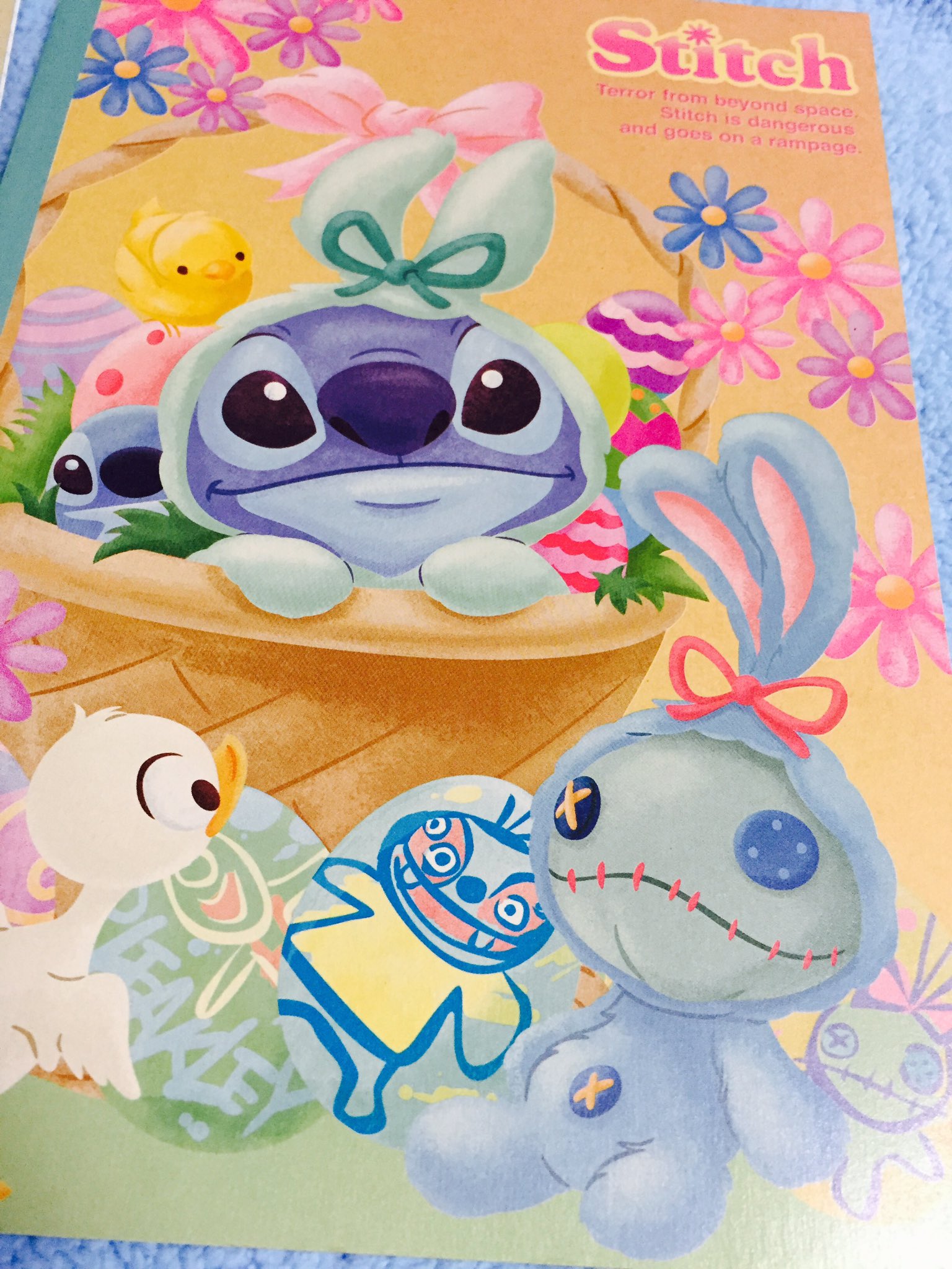 تويتر すくらんぷ على تويتر めっちゃ可愛いノート出てきた うさぎスティッチ Amp スクランプが 可愛いすぎる っ W C 本当に掃除してると 買ったの覚えてない物 ばっかり出てくる 笑 そしてオラフのブランケットが いい背景になってる T Co