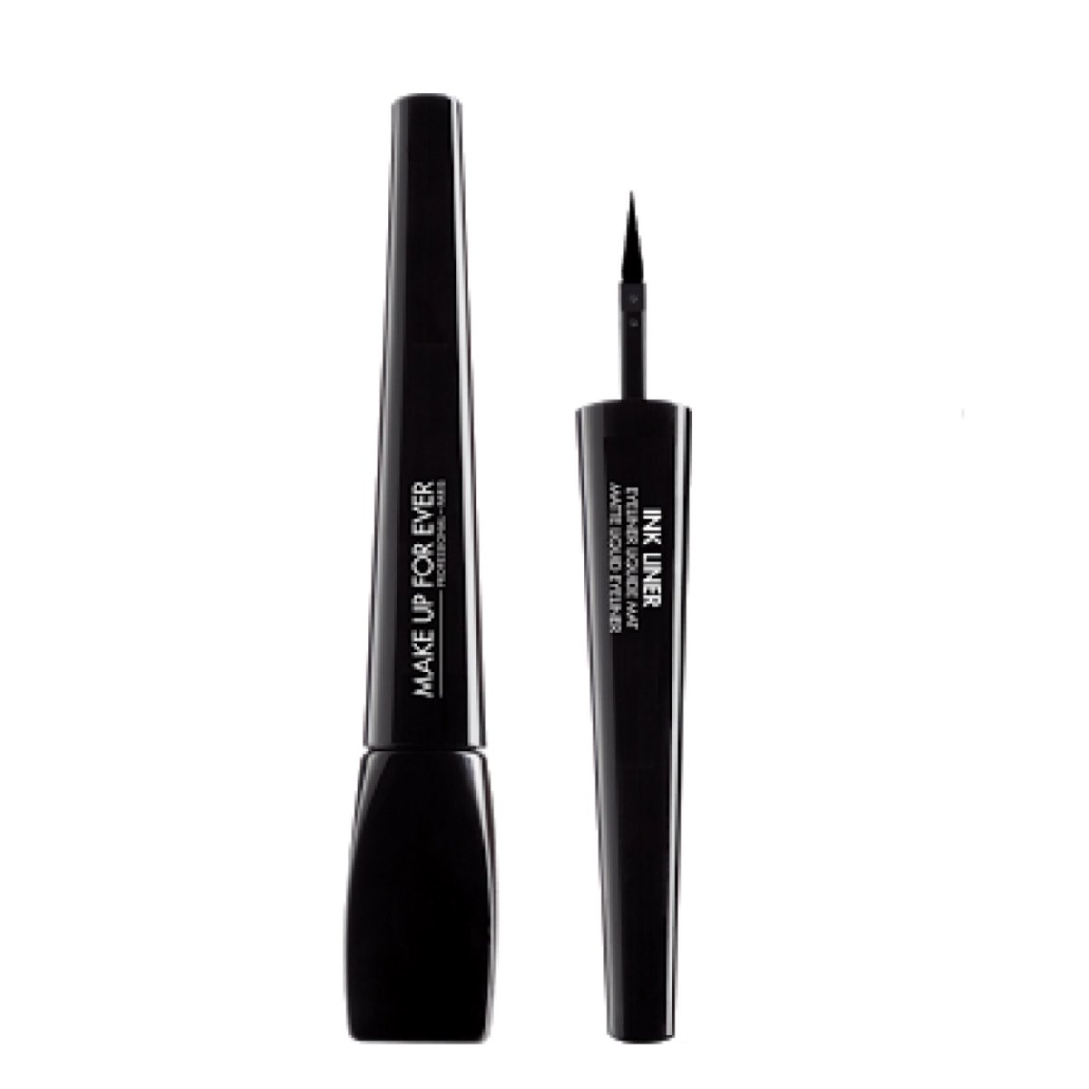 👑👀: Eyeliner ที่ลิลี่ใช้คือ INK LINER - Matte Liquid Eyeliner ของ Make Up For Ever ราคา $23 (ประมาณ 808.82 บาท)✨
