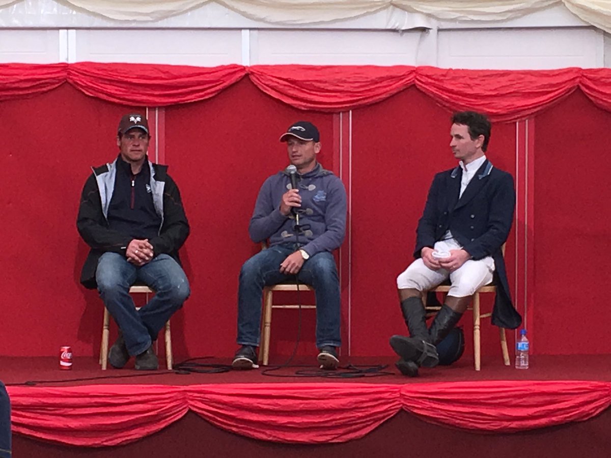 Everything Horse tweet media