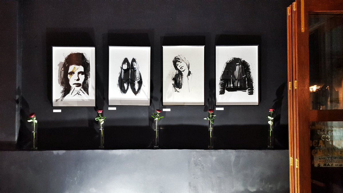 Kicking off #firstthursdays with an amazing illustrator @caztomlinson, at <a href="/91Loop/">91 Loop</a> - love this set of illustrations!