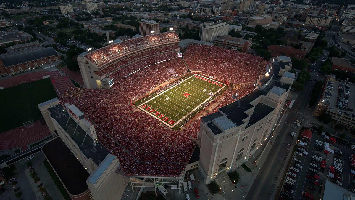 HuskerNationGBR's tweet photo. Nebraska....

Beyond the stereotypes https://t.co/ZgUnSbiDEf