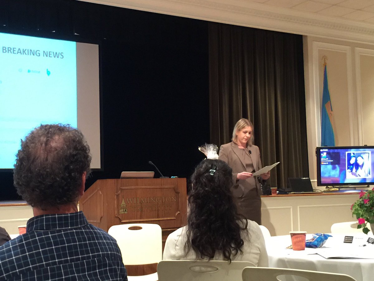 wilmu's tweet photo. @telesara talking all things social media at #NEELC. https://t.co/Mr7rdCQDmB