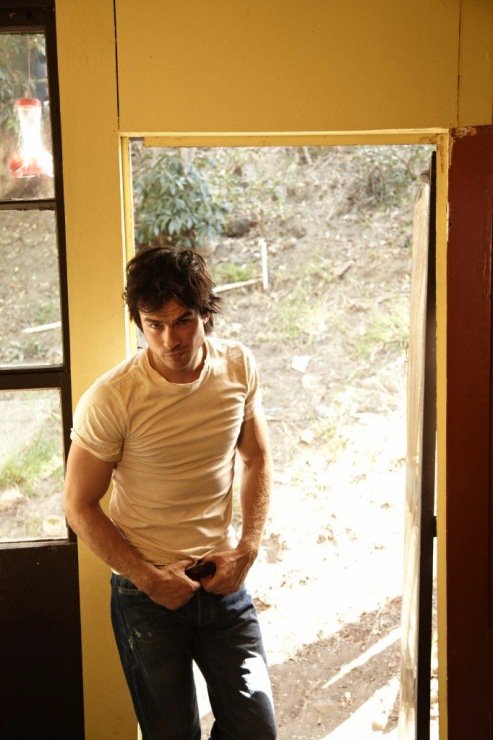 BorahaeVDongMin's tweet photo. #photoshoot2010 #DanMonick @iansomerhalder https://t.co/MIKiHt1YJj