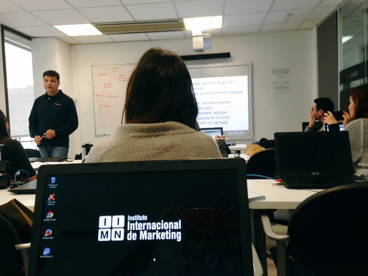 eugeepons's tweet photo. Hoy PlugIns para Wordpress by @SeniorManager en @IIMN curso de #CommunityManager y #socialmedia https://t.co/XI11uUiE4o