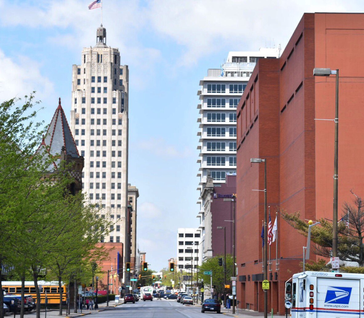 Taking in the city vibes. #FortWayne #MyFortWayne