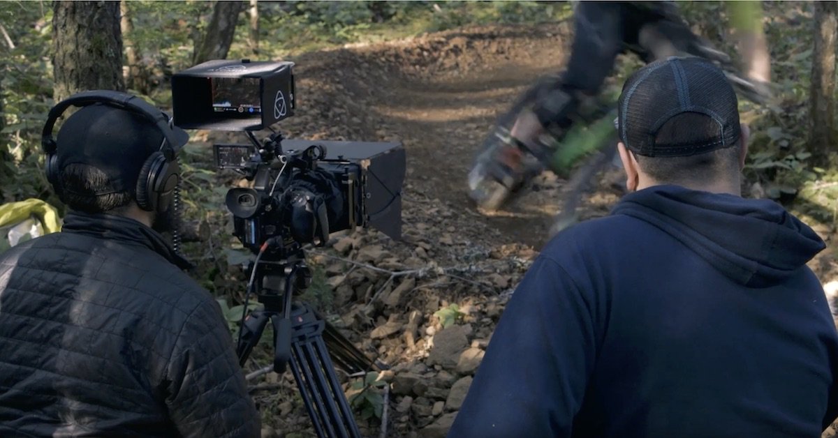 filterstudios's tweet image. Check the BTS video that Raymond Knight created while we worked on the ShareVI tv spots youtube.com/watch?v=_QFrXL…