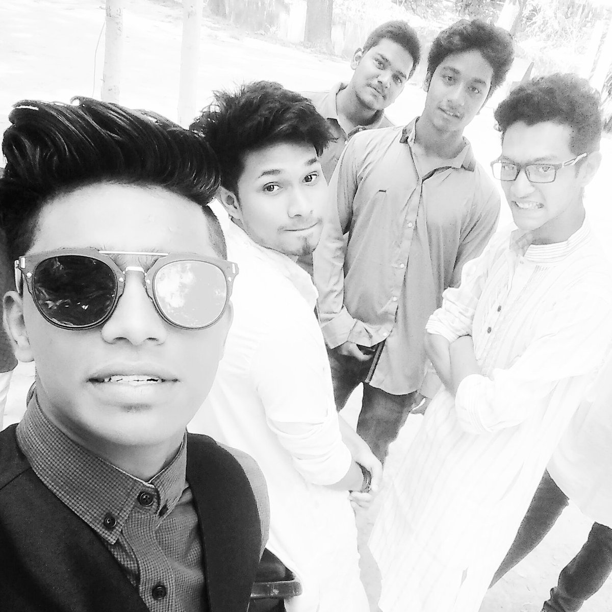 the_rhn's tweet photo. 😎 https://t.co/YPi4YKIv5b