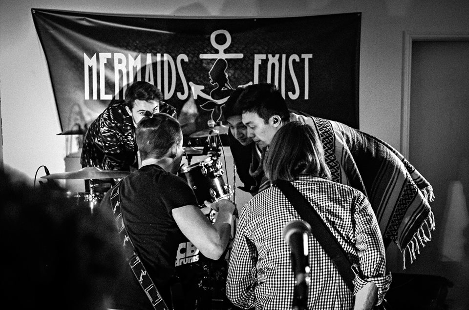 #CMW2016 tonight: <a href="/MermaidsExist_/">Mermaids Exist</a> <a href="/TheCentralTO/">The Central</a> 6pm #CMIbootcamp