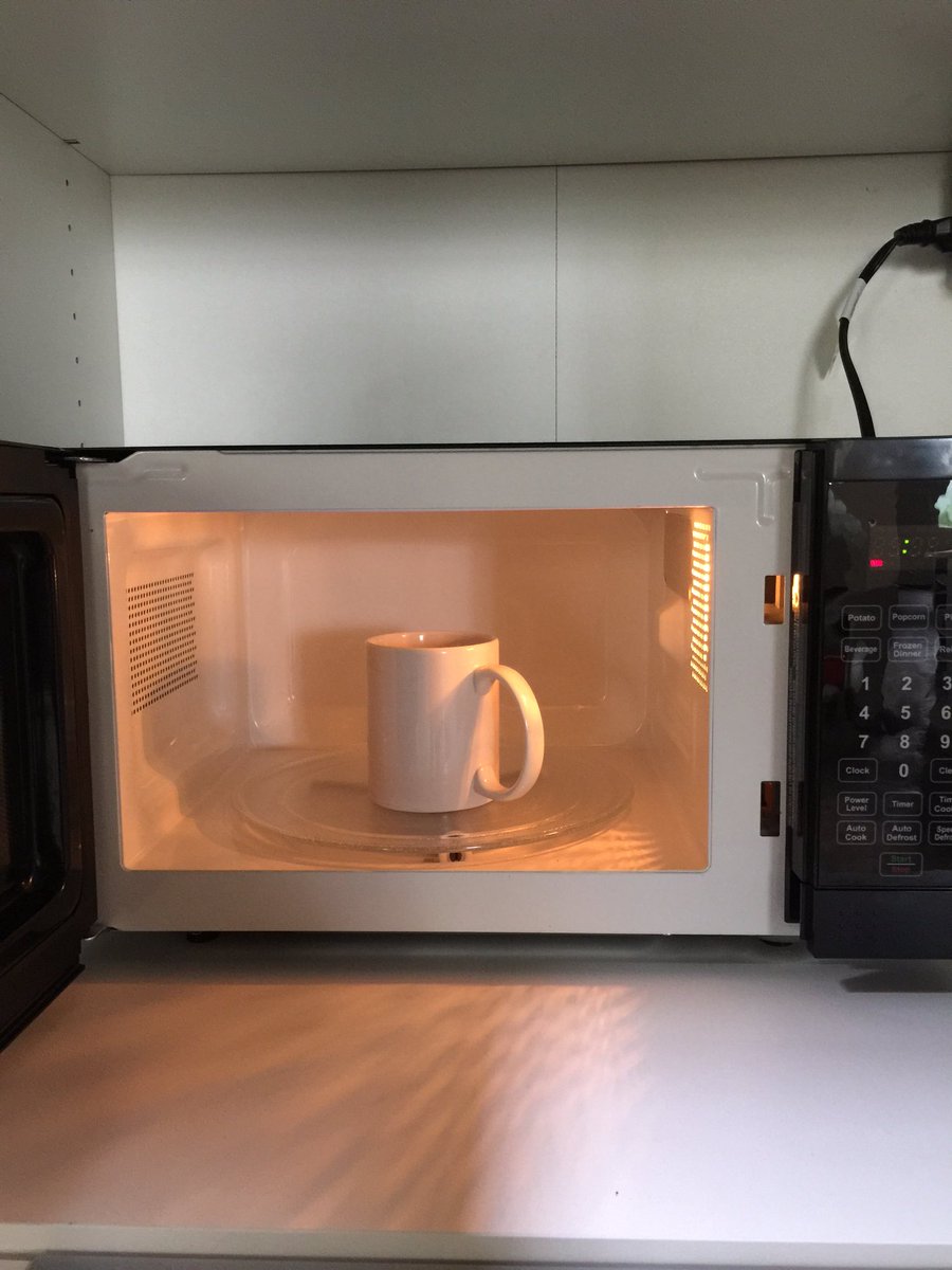 drexsmicrowave's tweet photo. #freshpot https://t.co/t5S0iEte2c