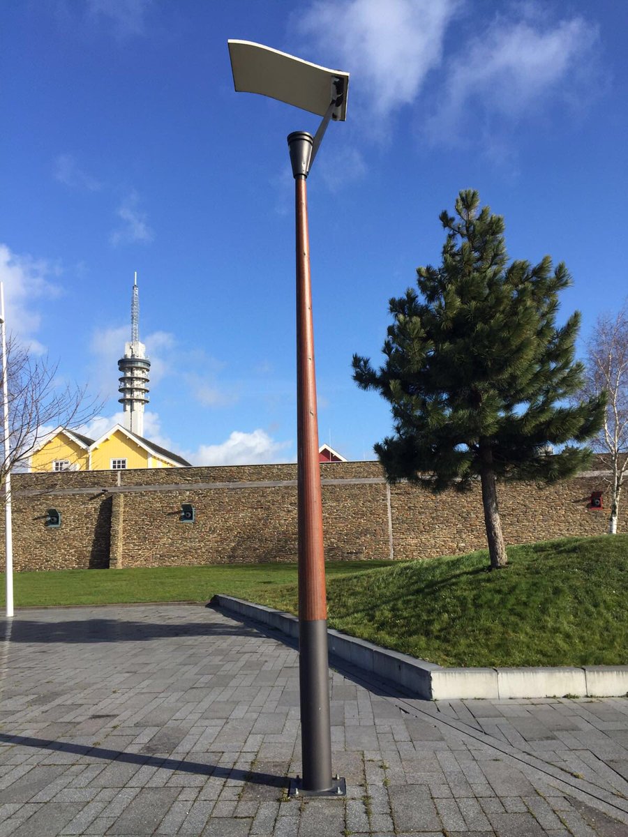 josbergh's tweet photo. After 9 years without maintanance still in perfect condition. Wooden poles from Valmont in Lelystad. https://t.co/WxurpP9sh6