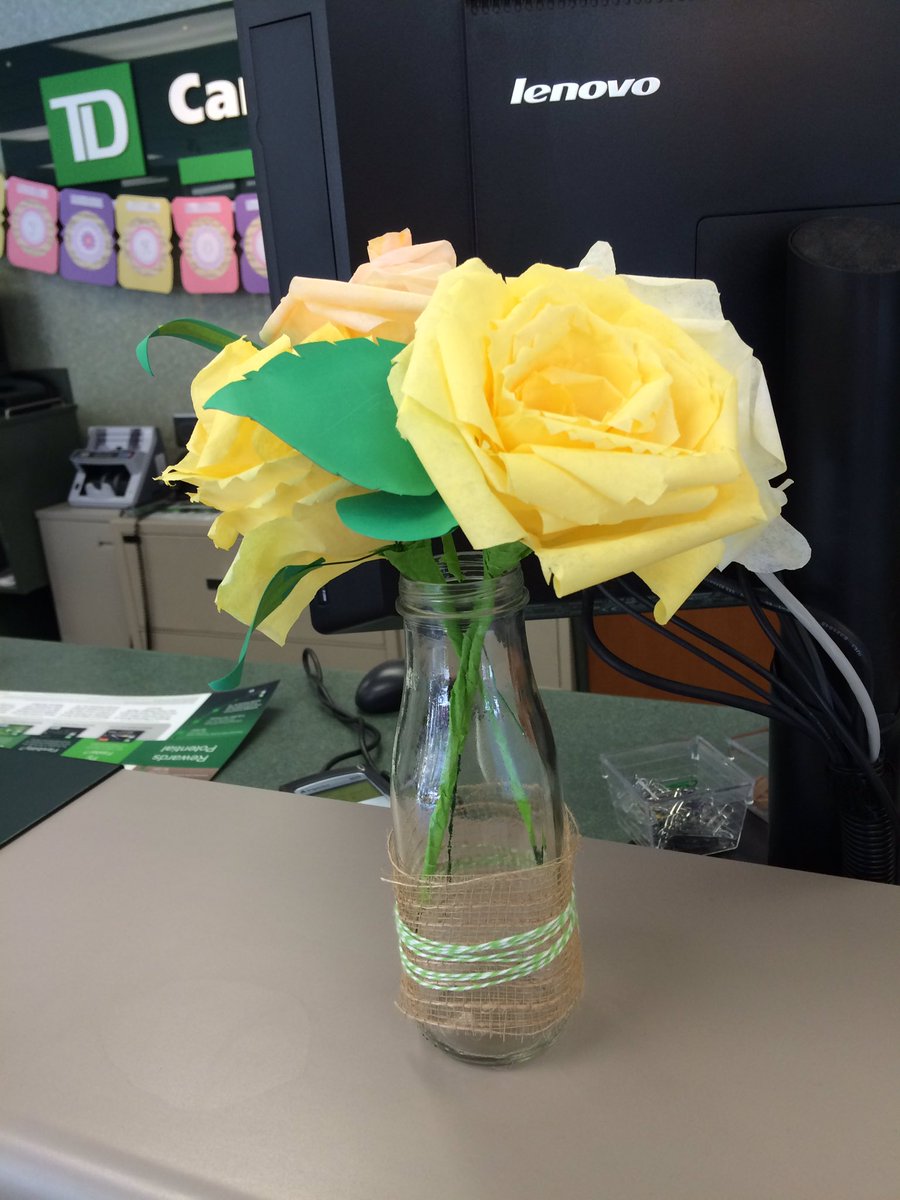 TDTeamBrandon's tweet photo. Mothers Day festivities🌸🌺 #unbLEIvable #HTWW1 #MothersDay @BrianGervais_TD @JessicaKeus @NicholaDouse_TD https://t.co/iCv7g8eKDT