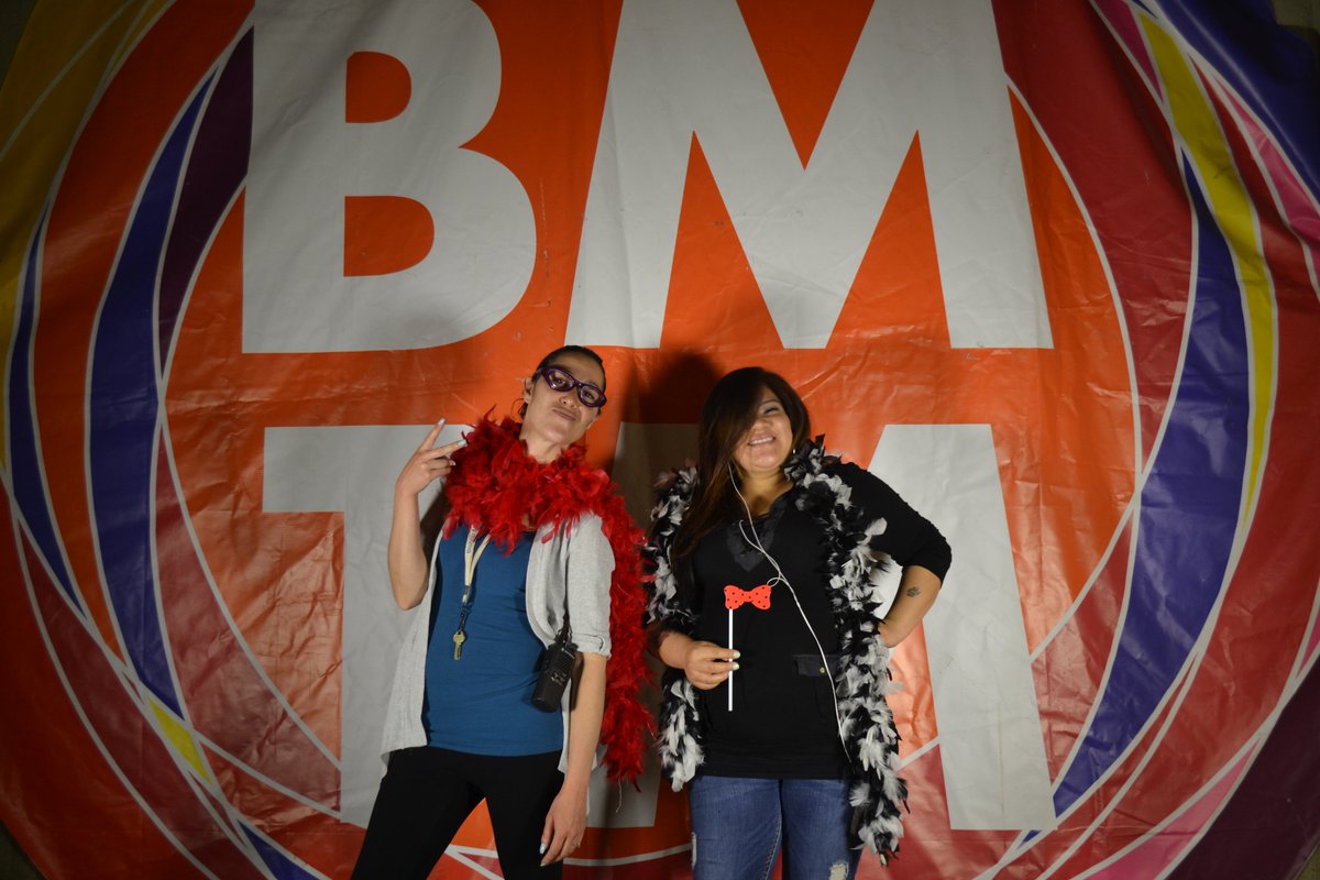 bmtmphotography's tweet photo. #InsideOut #photobooth https://t.co/w5cMwCe1So