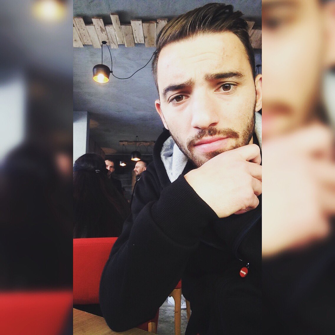 XIAFCB06's tweet photo. #taboobar is 🔙 https://t.co/EzvJBrbA3C