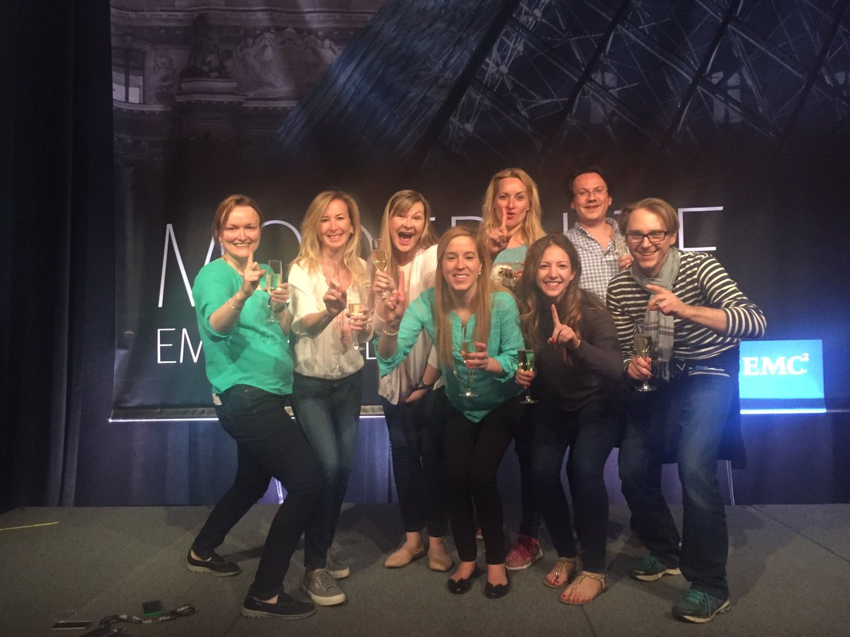 MichelleLosordo's tweet photo. Scavenger hunt champs! #supersix  #emcgc @Stelow @mattbuckley @ElizabethCupelo https://t.co/niR6MR0WCr