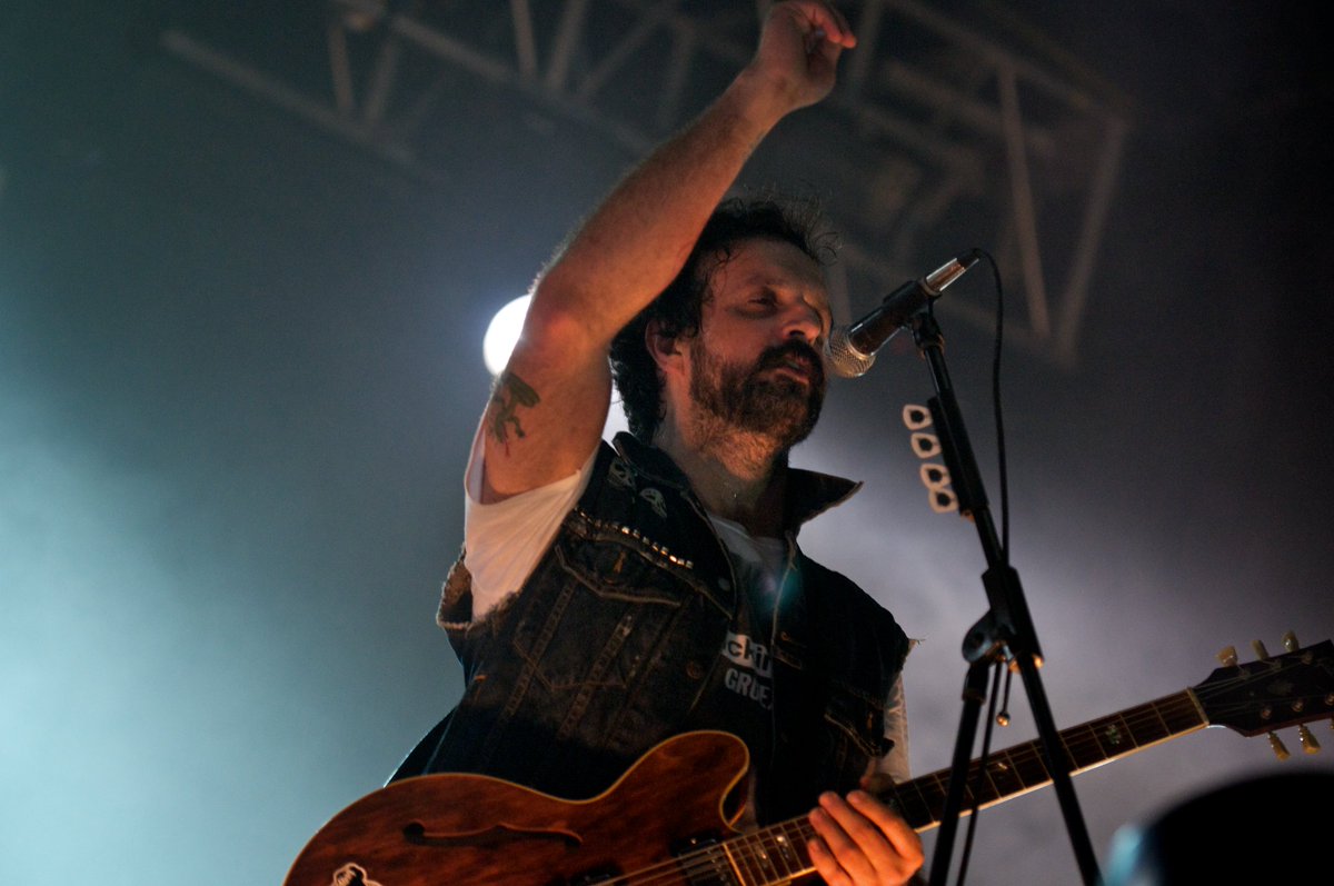 RollingStoneMX's tweet photo. Molotov (@MolotovBanda) celebrará 20 años de trayectoria en el Palacio de los Deportes. https://t.co/ncfXxmuXi0 https://t.co/q9WpHKK1f2