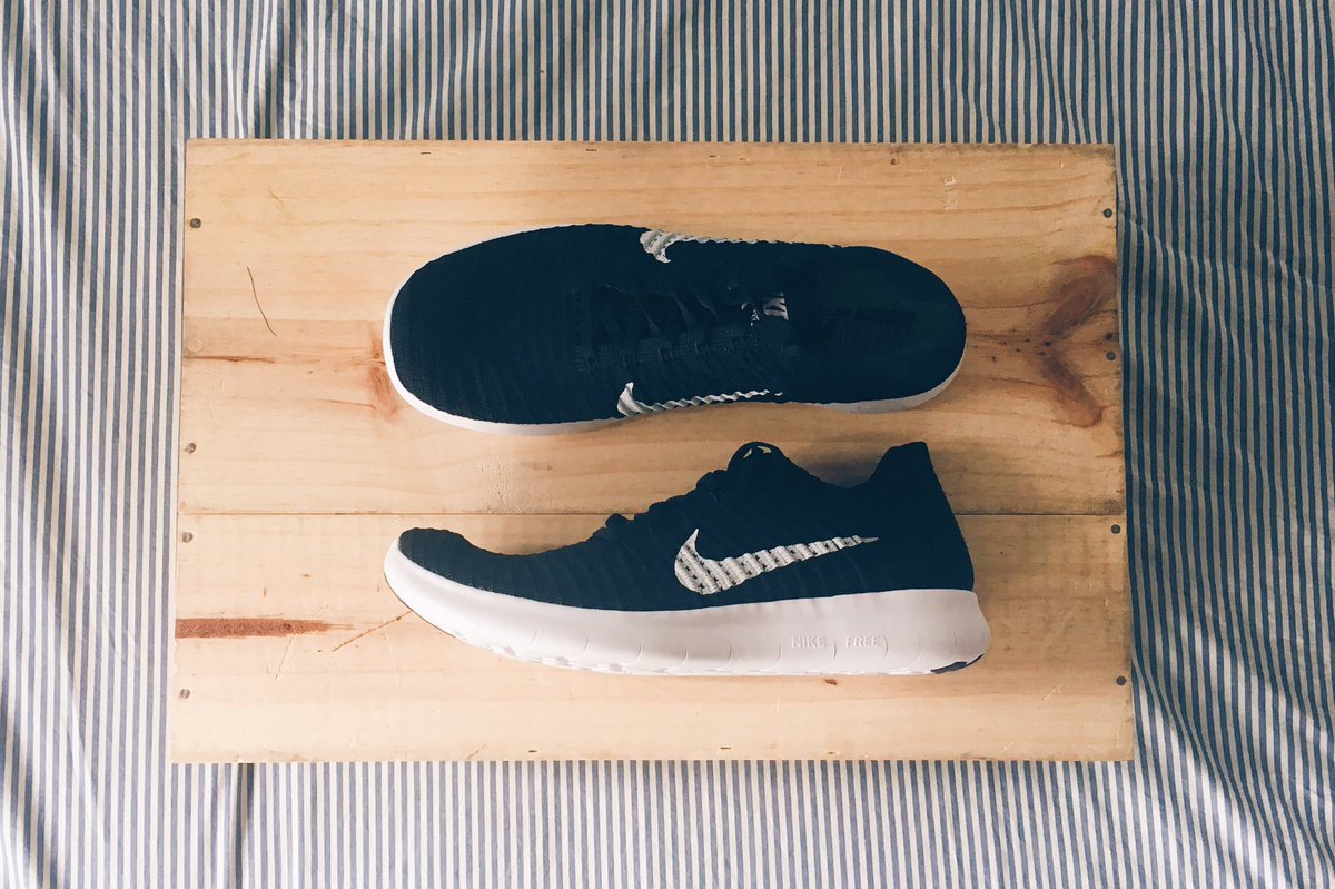 runtowellness's tweet photo. Shoutout to my pals @NikeCanada. Thanks for the support! #RuntoWellness https://t.co/cixa6ZNaAe
