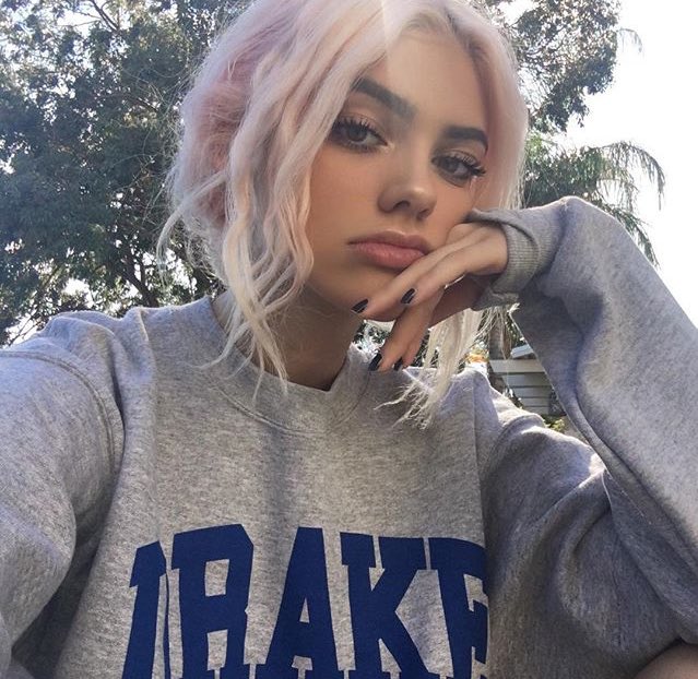 lomljuniper's tweet photo. comfy day. https://t.co/aGp4qdiRmP