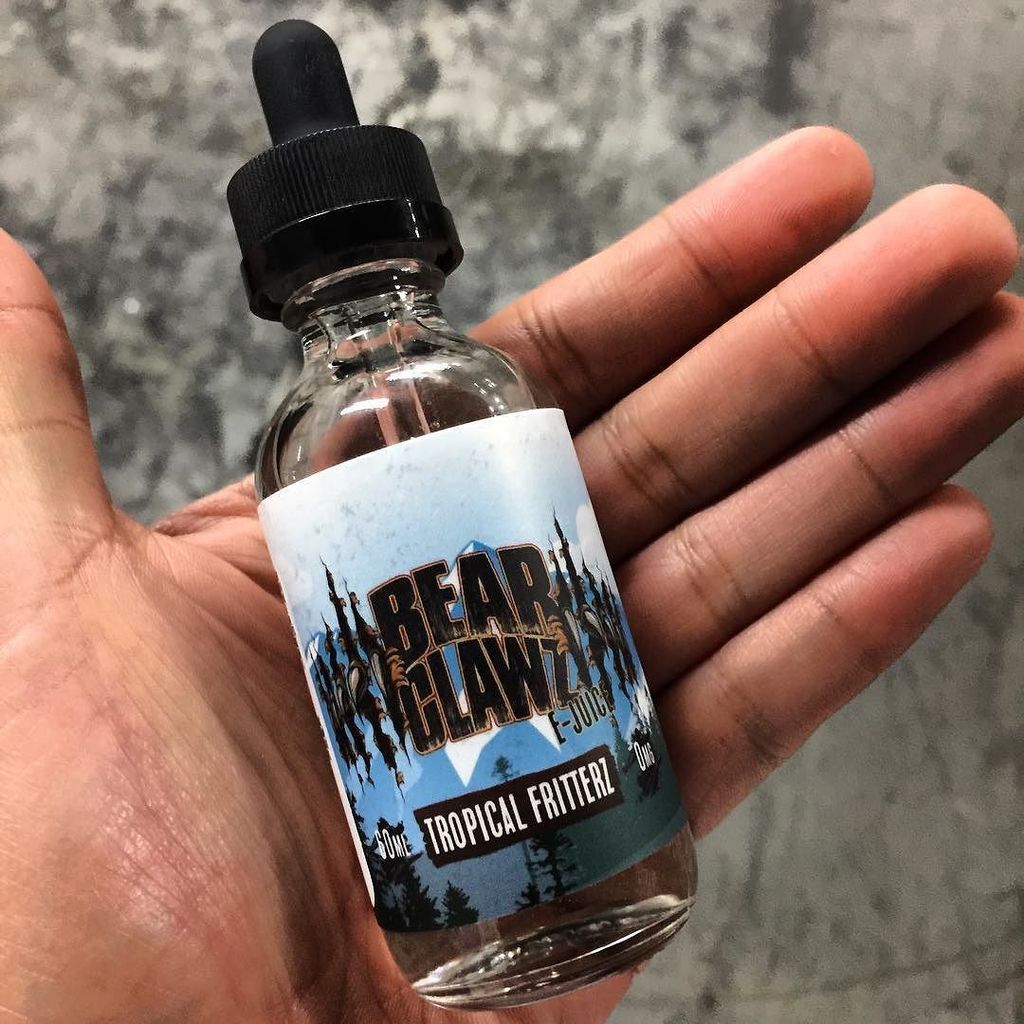 JnmDistro's tweet photo. Bear Claw E-liquids Coming Soon .. 🍐 Fresh tropical sweet Guava Pear perfect for your daily Vape ! 🍈 Toasty Coconut… https://t.co/1rX6alfdHu